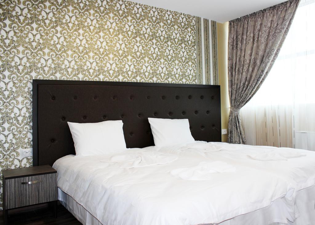 Family Hotel Silistra Zimmer foto