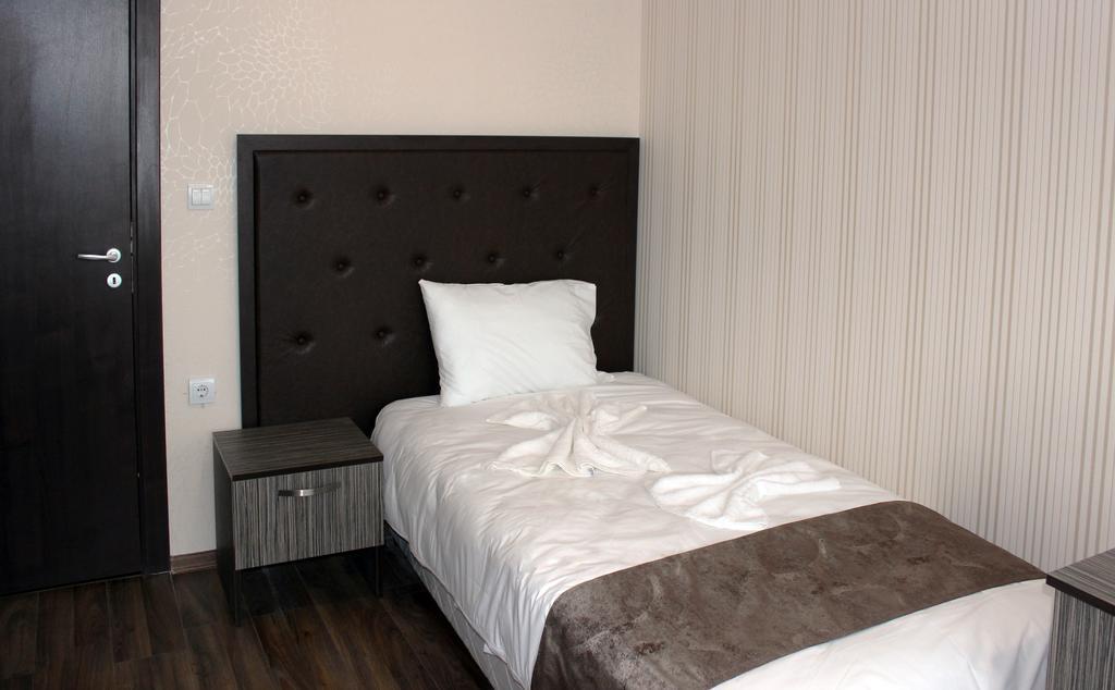Family Hotel Silistra Zimmer foto